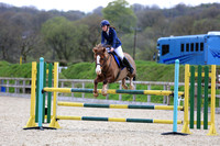 Class 9a / 9b - Pony Foxhunter First Round 777674 / Restricted Rider 1.10m Qualifier 777675